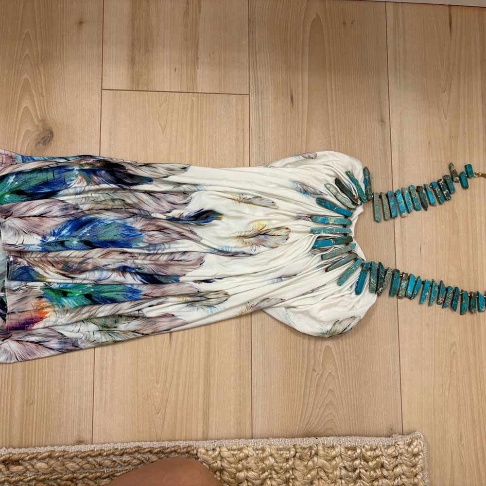 Women’s Feather-Print Halter Top gemstone neck y2k sky brand